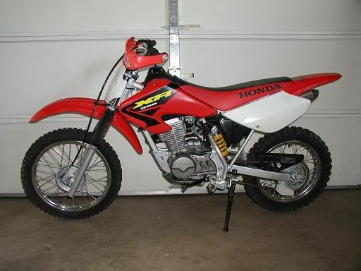 2001 xr100